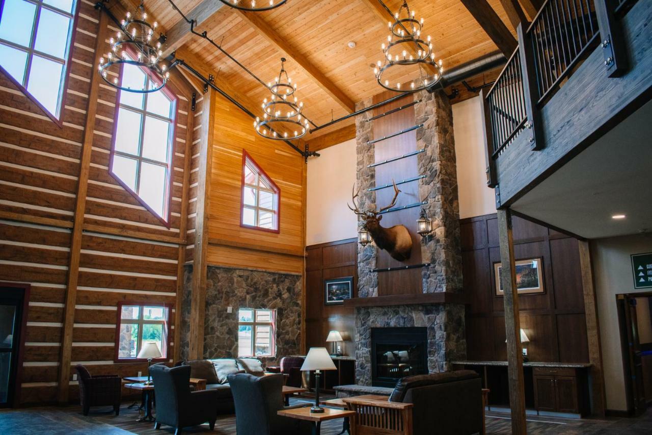 The Lodge At Mauston Kültér fotó